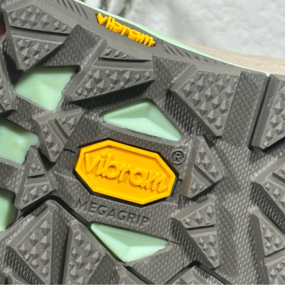 NEW TEVA THYME Green Grandview GORE-TEX GTX Vibram Megagrip Hiking Boot 7.5 - Picture 10 of 13